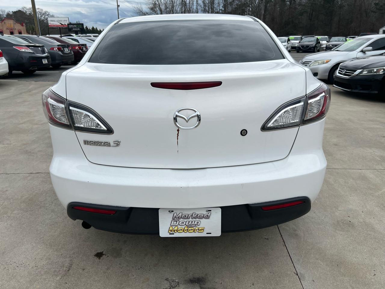 Mazda MAZDA3 i Sport 4-Door 2010