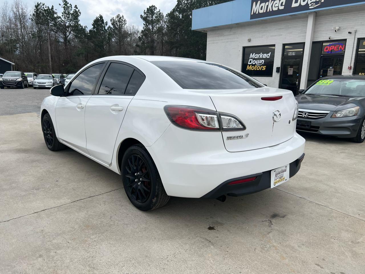 Mazda MAZDA3 i Sport 4-Door 2010