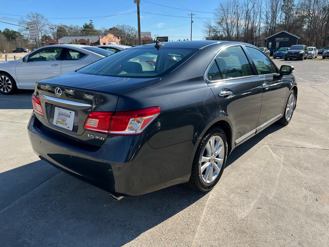 Lexus ES 350 Sedan 2011