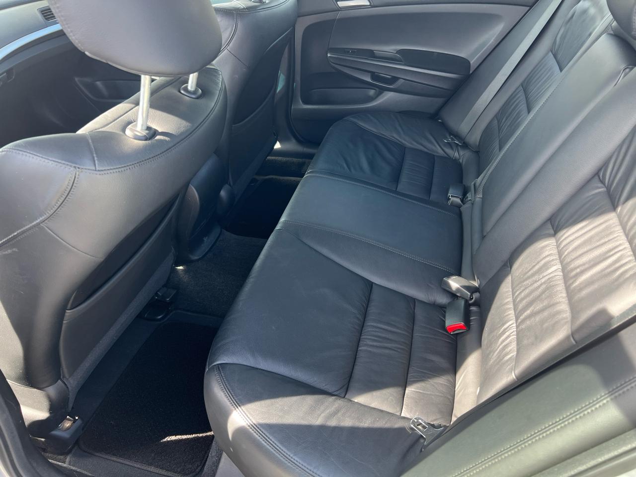 Honda Accord SE Sedan AT 2012