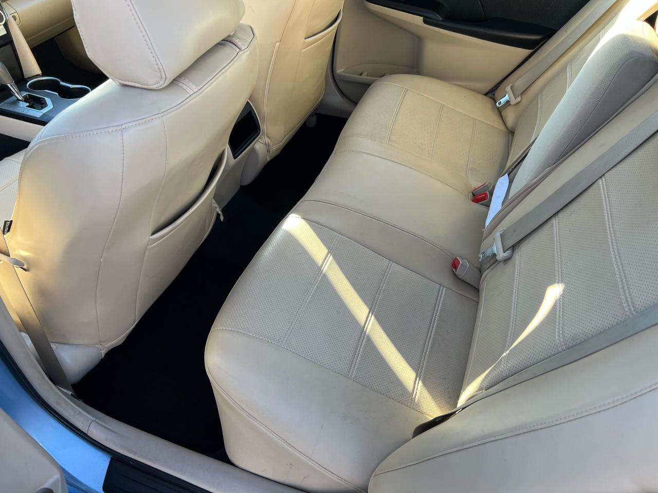 Toyota Camry SE 2012