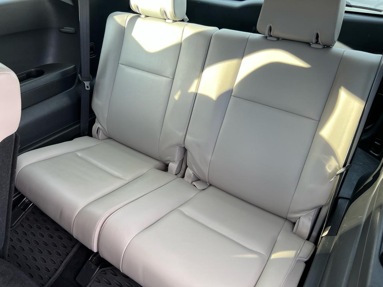 Mazda CX-9 Touring 2012