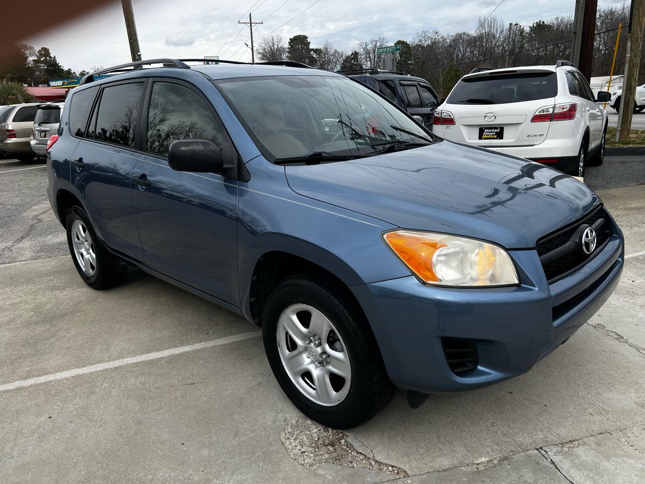 Toyota RAV4 Base I4 2WD 2010