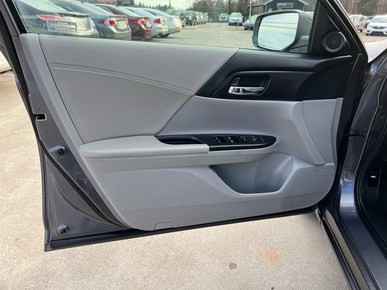 Honda Accord EX Sedan CVT 2013