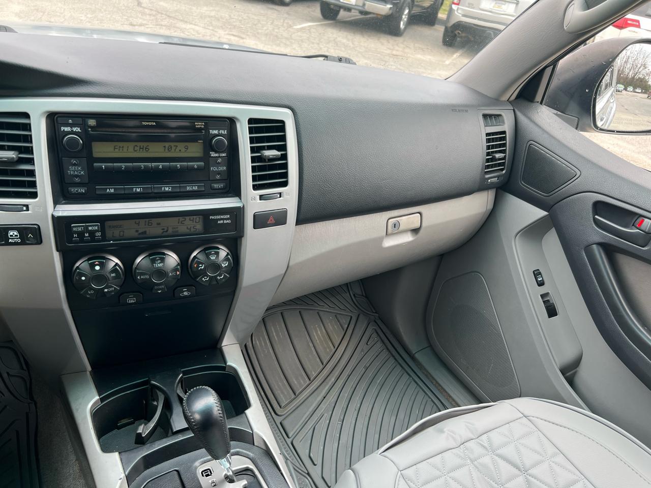 Toyota 4Runner SR5 2WD 2008