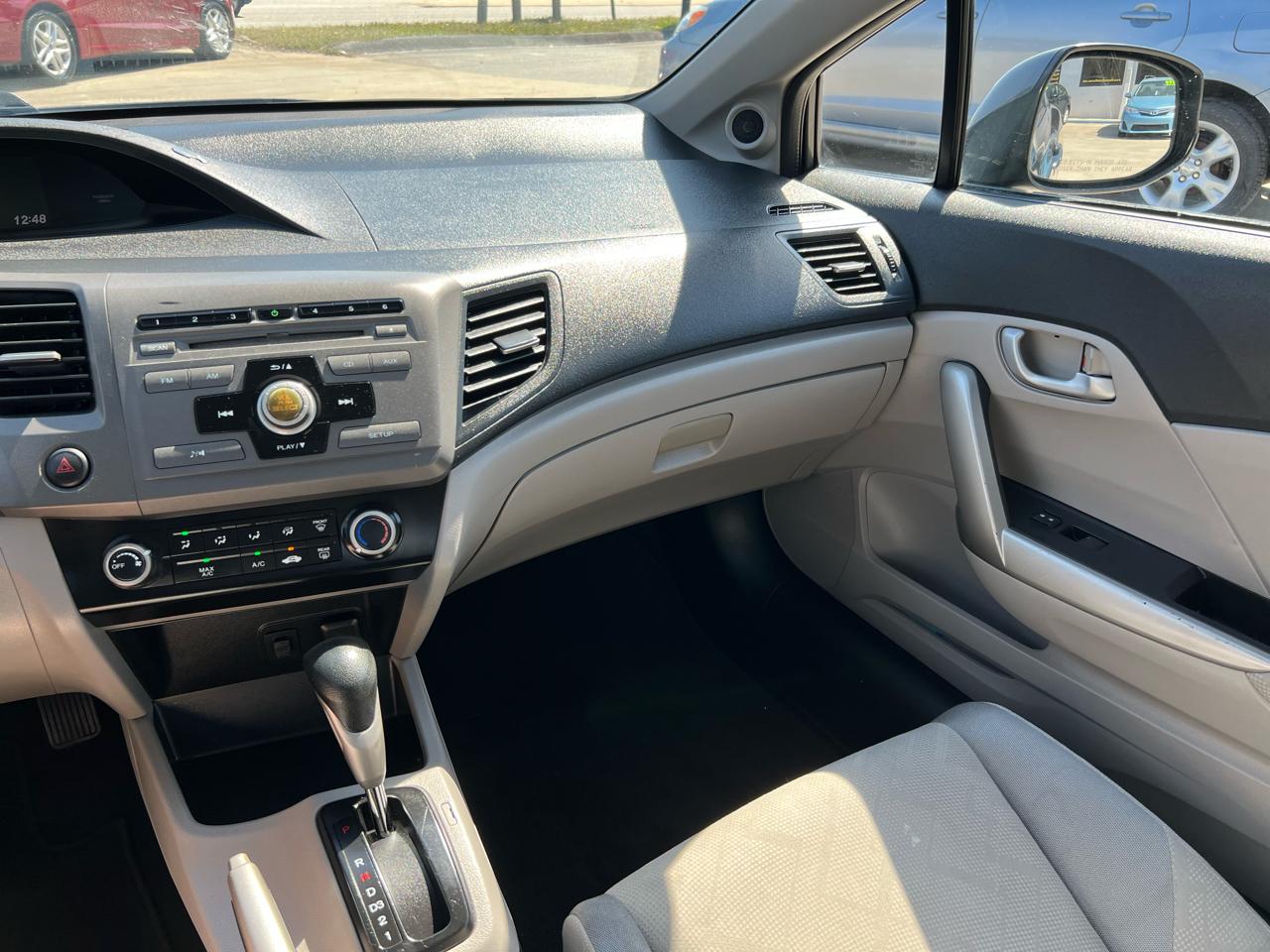 Honda Civic LX Coupe 5-Speed AT 2012