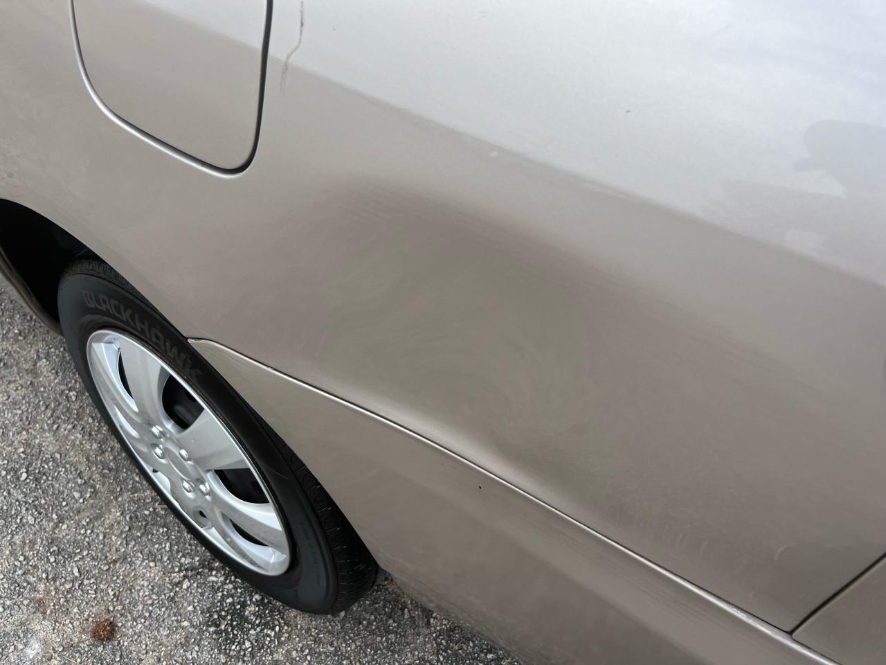 Toyota Corolla LE 2003