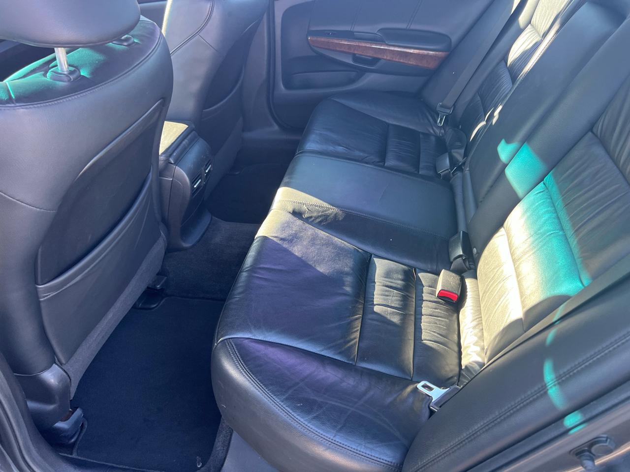 Honda Accord EX-L Sedan AT 2011