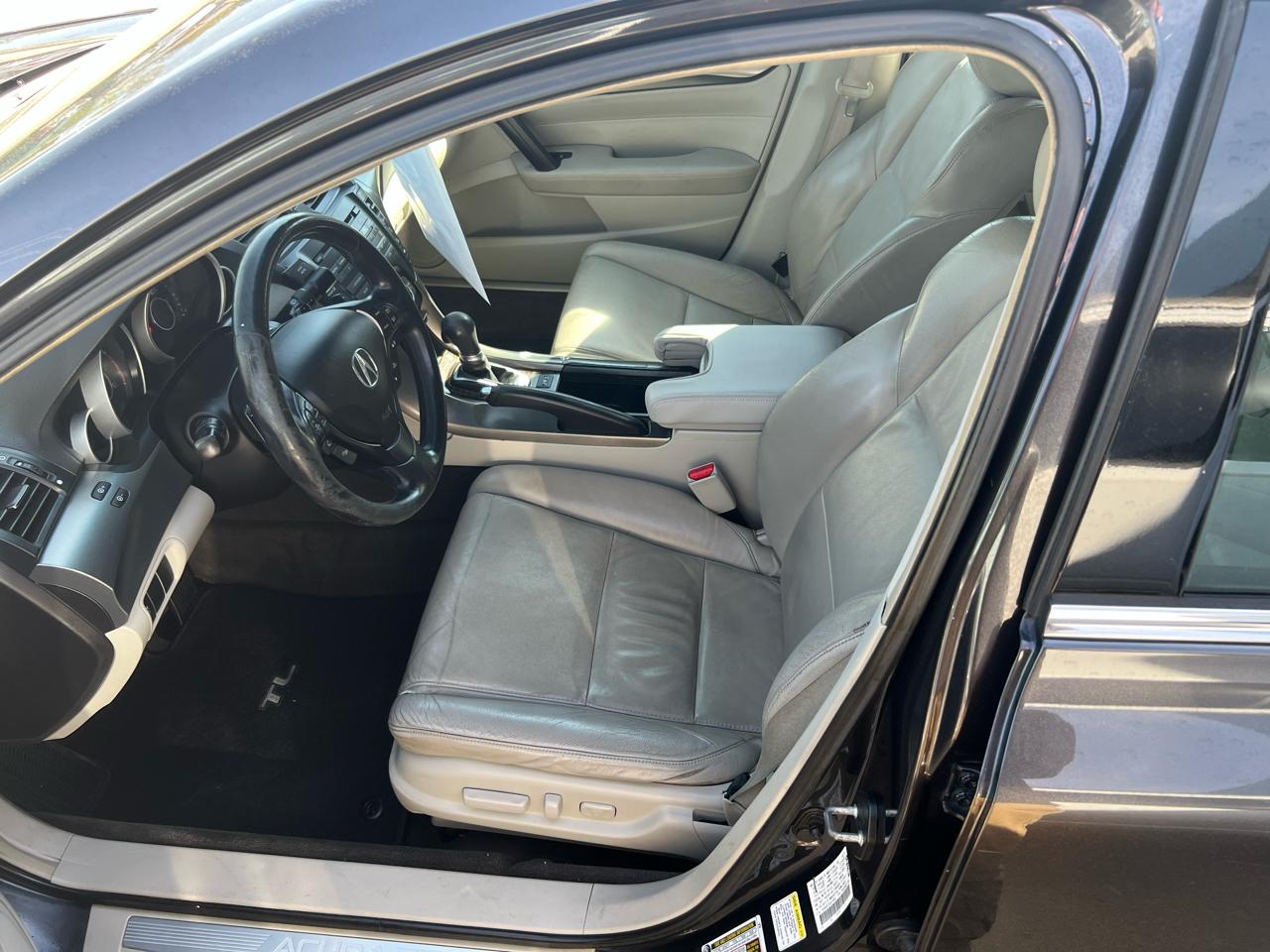 Acura TL 6-Speed AT 2012