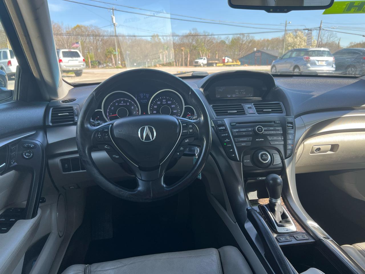 Acura TL 6-Speed AT 2012