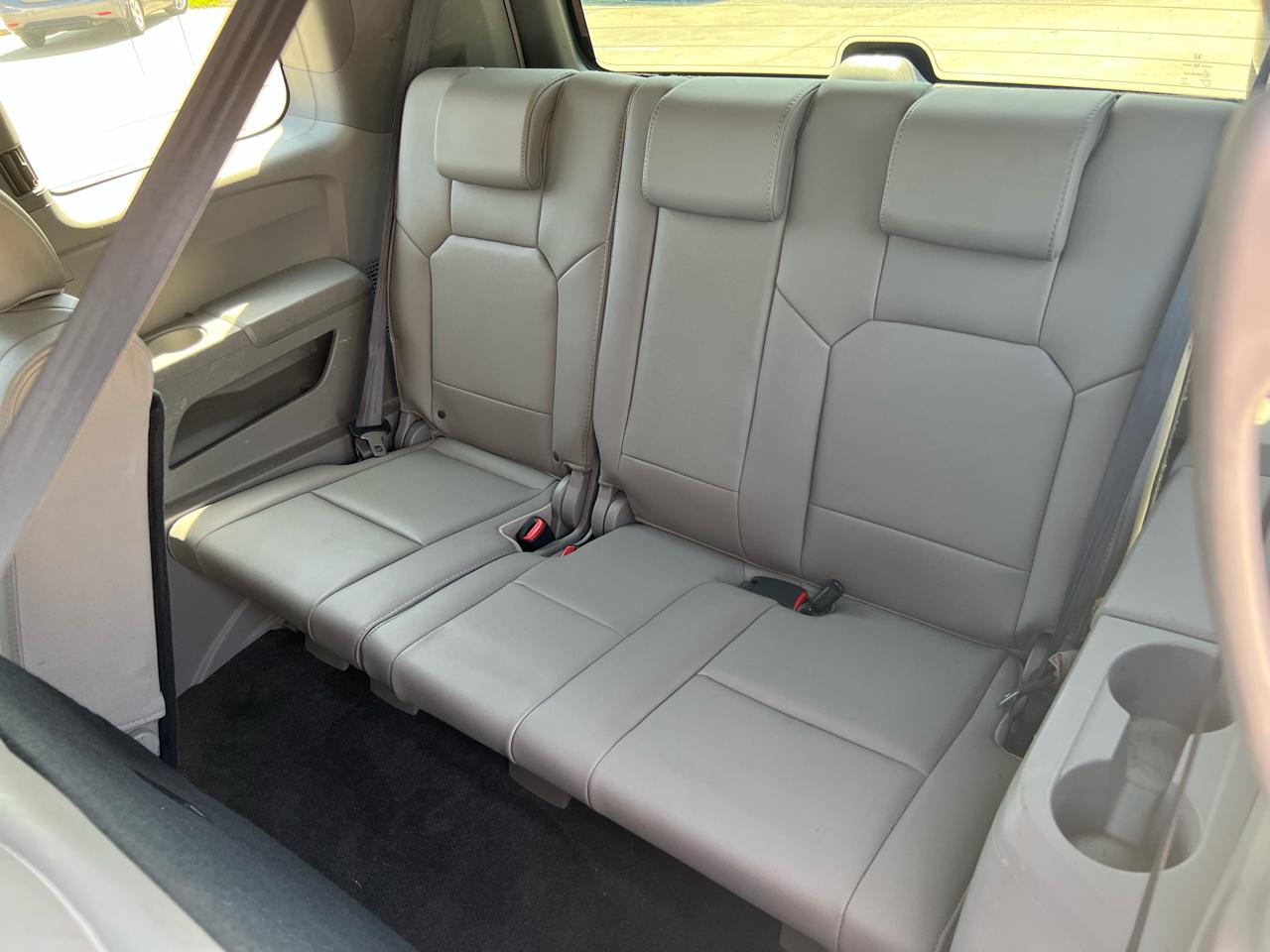 Honda Pilot EX-L 2WD 5-Spd AT 2011