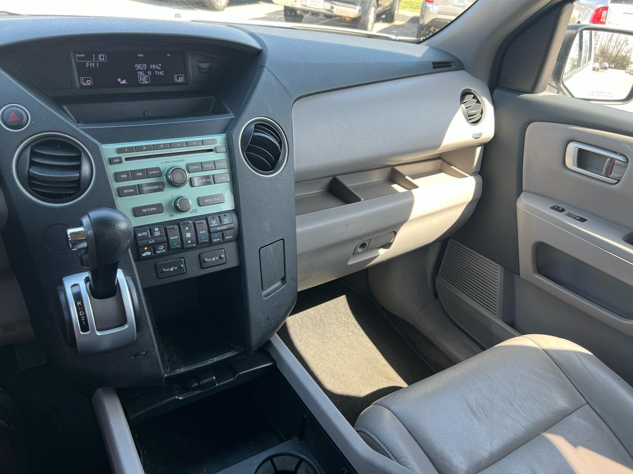 Honda Pilot EX-L 2WD 5-Spd AT 2011