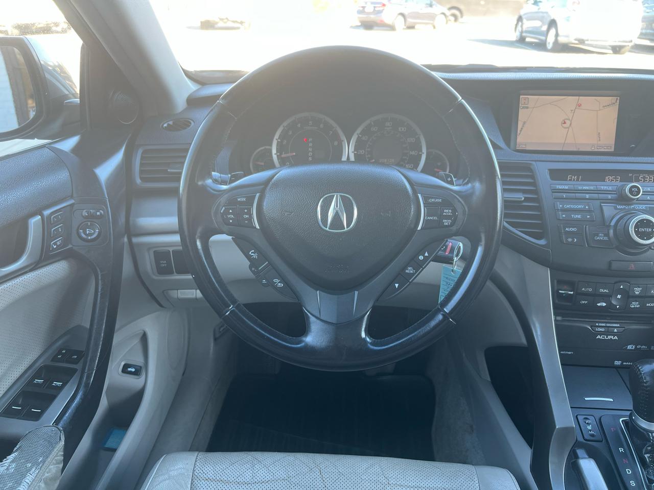 Acura TSX 5-Speed AT with Tech Package 2009