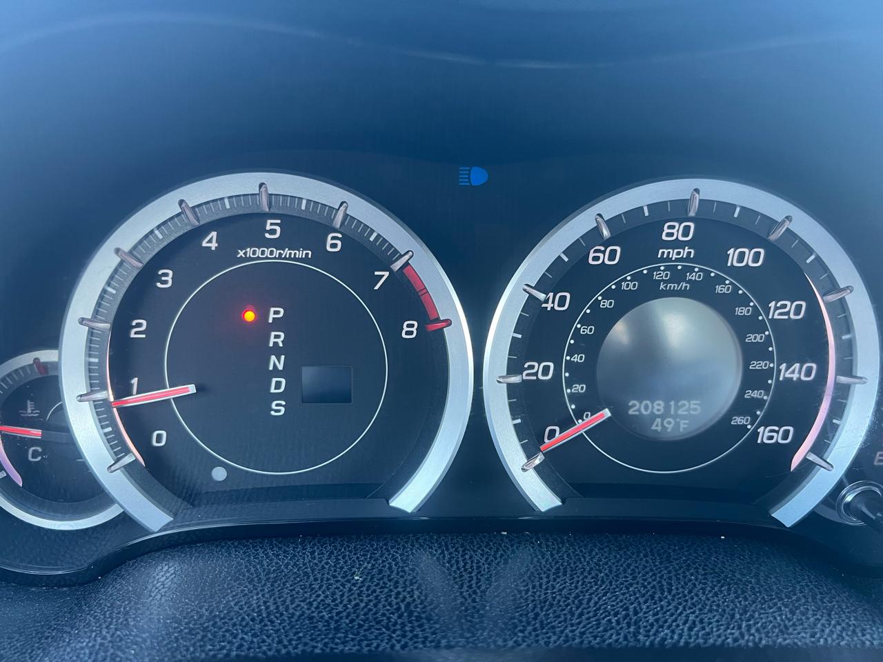 Acura TSX 5-Speed AT with Tech Package 2009