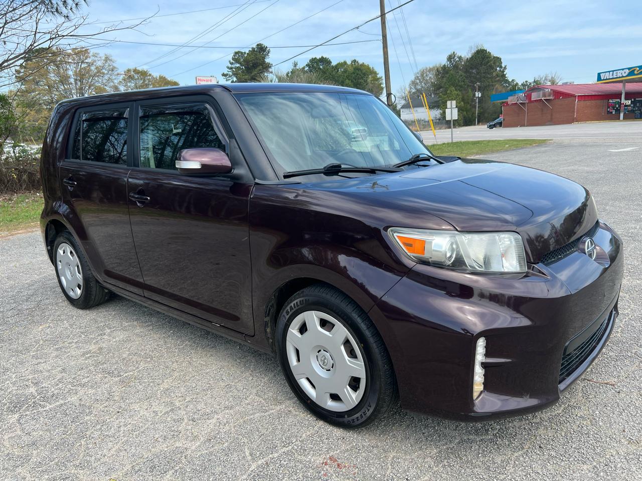 Scion xB 5-Door Wagon 4-Spd AT 2014