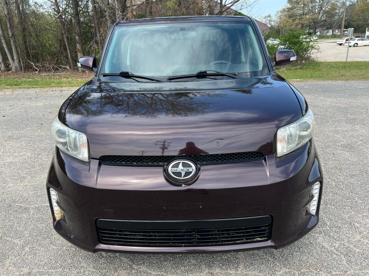 Scion xB 5-Door Wagon 4-Spd AT 2014