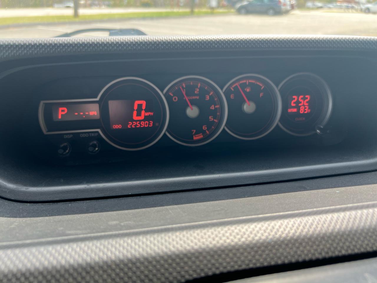 Scion xB 5-Door Wagon 4-Spd AT 2014