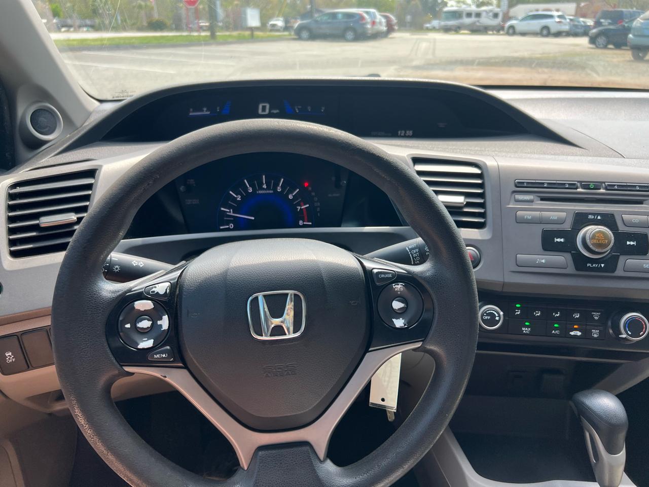 Honda Civic LX Coupe 5-Speed AT 2012