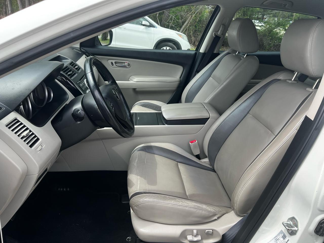 Mazda CX-9 Touring 2012