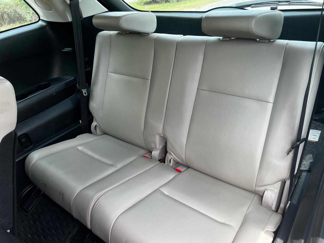 Mazda CX-9 Touring 2012