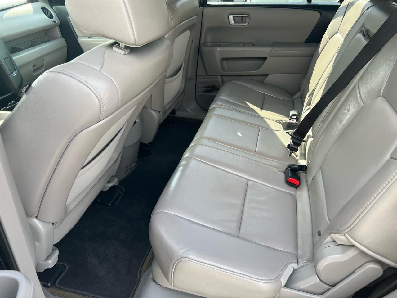 Honda Pilot EX-L 2WD 5-Spd AT 2015