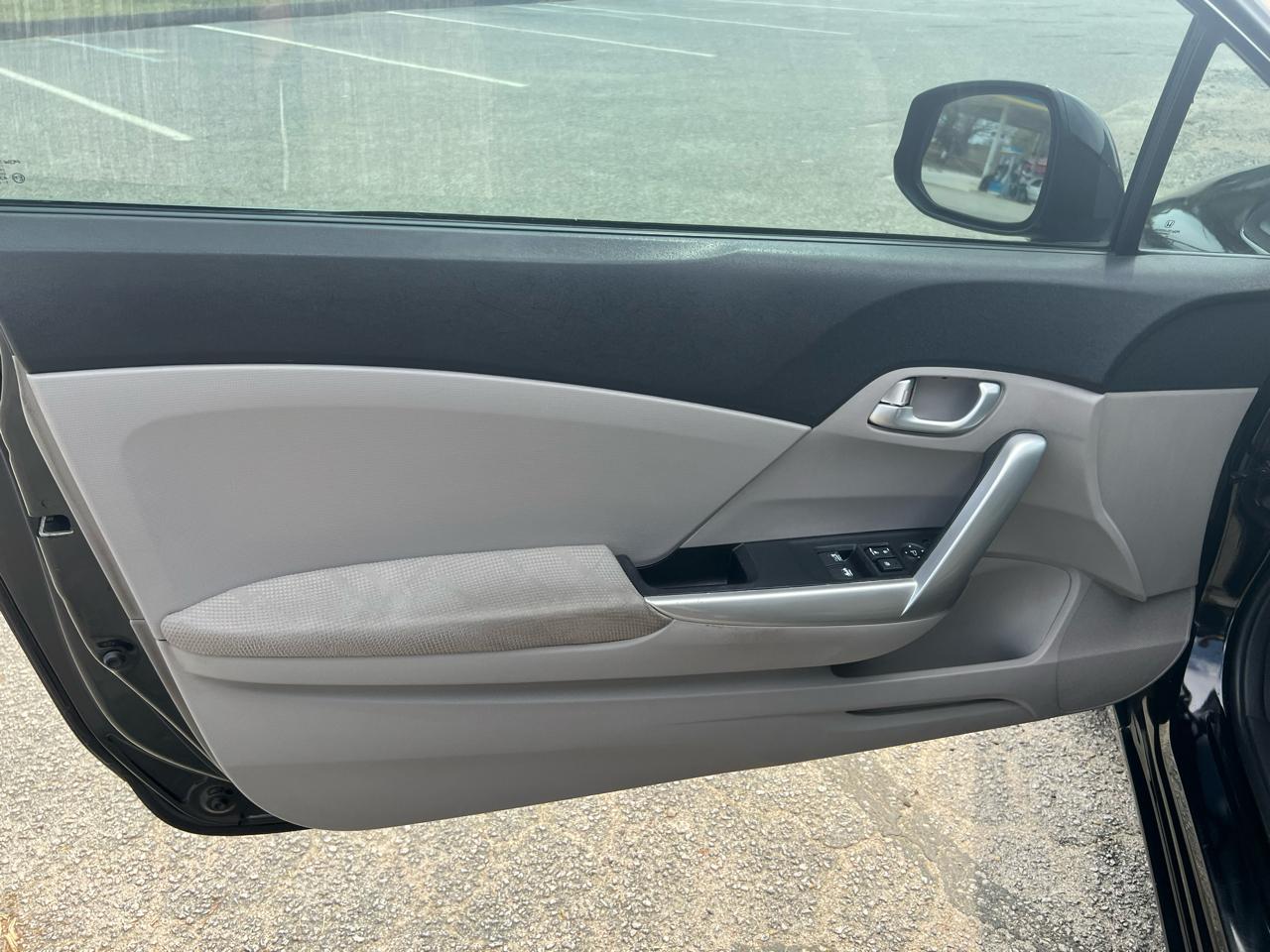 Honda Civic EX Coupe 5-Speed AT 2012