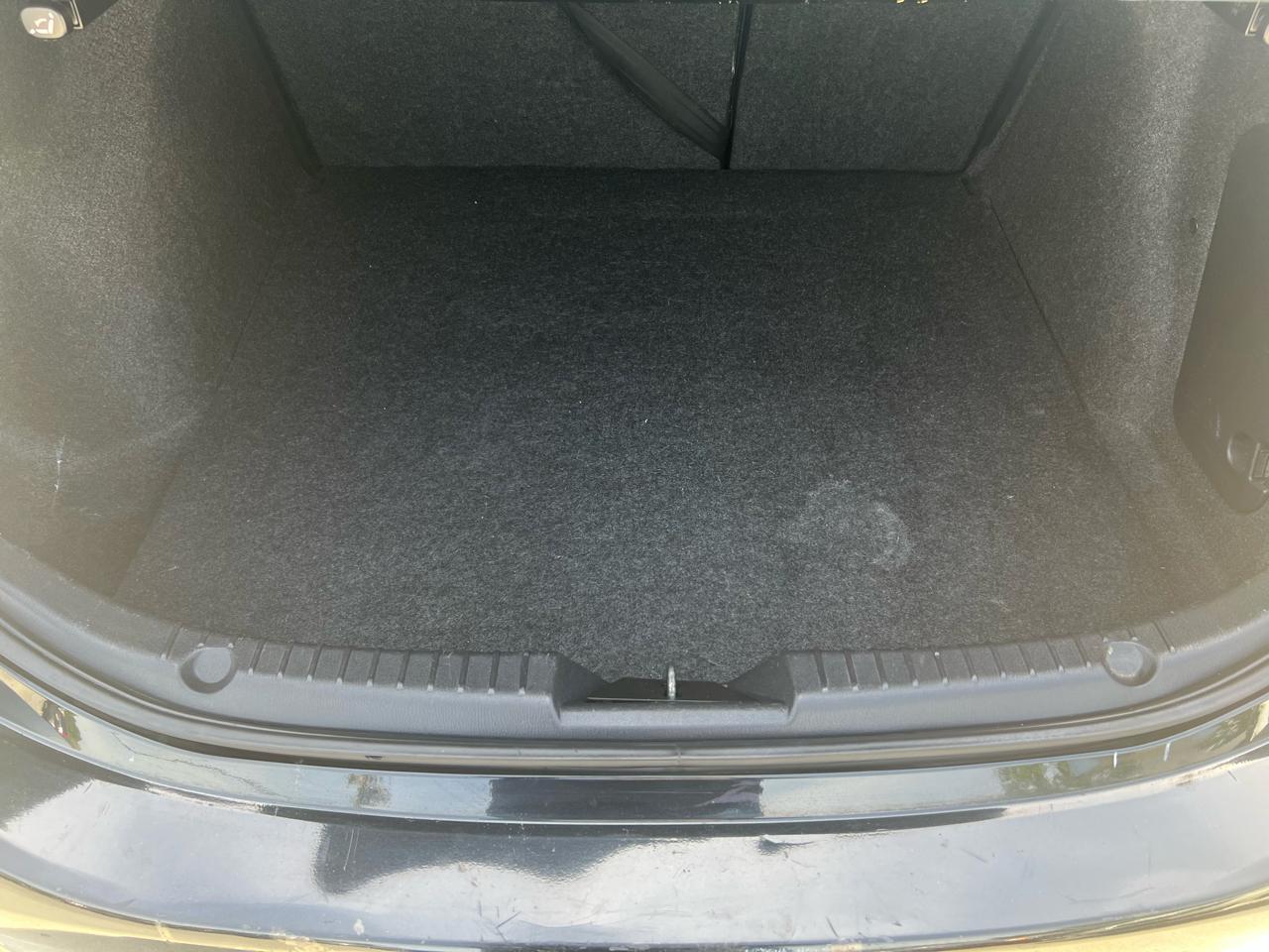 Mazda MAZDA3 i Touring AT 4-Door 2014