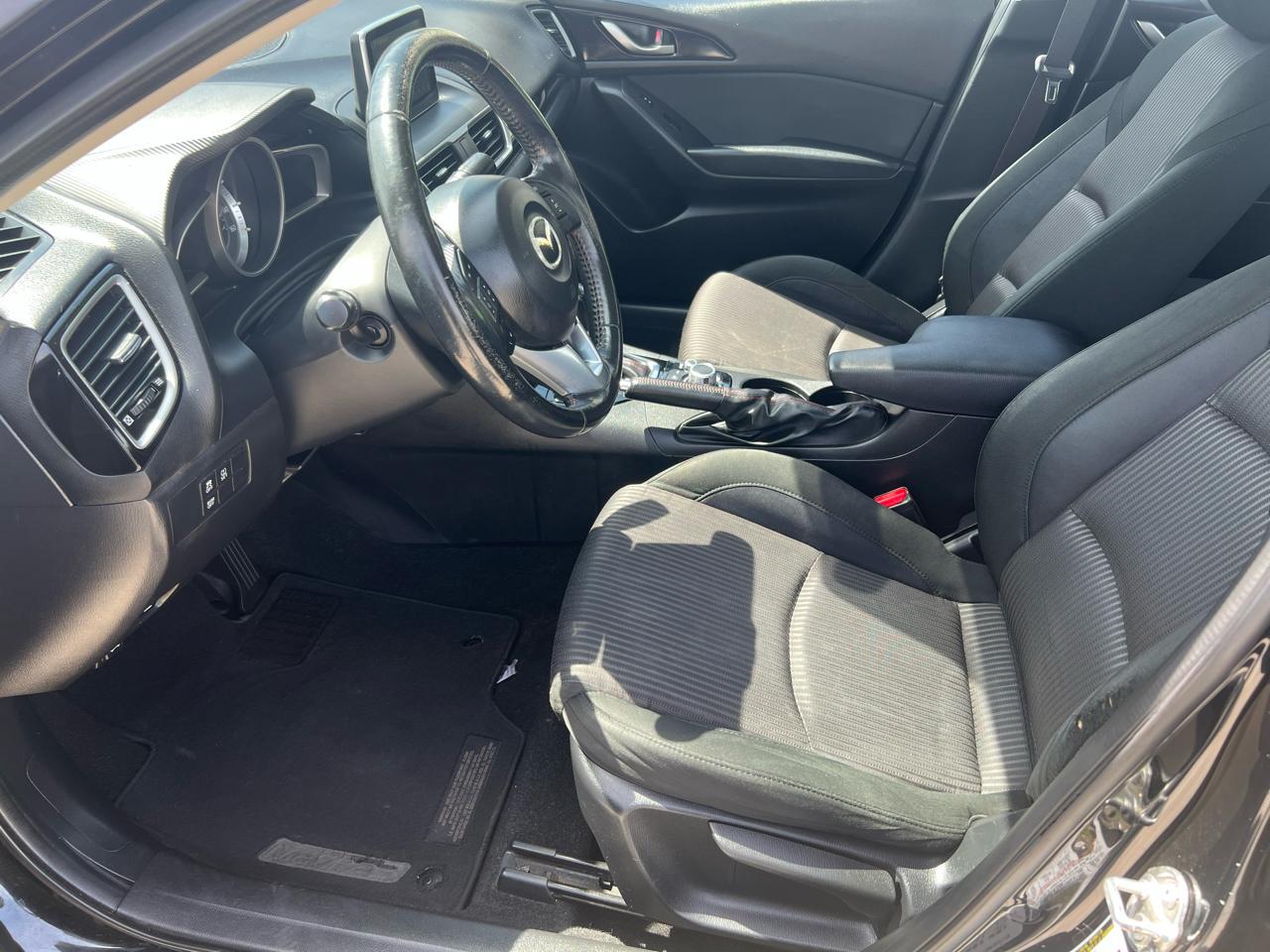 Mazda MAZDA3 i Touring AT 4-Door 2014