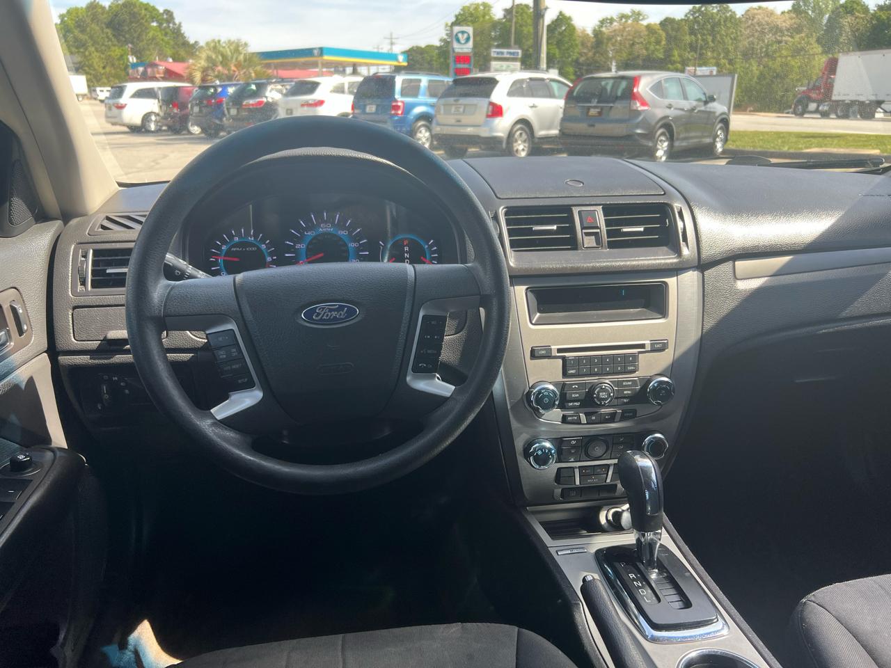 Ford Fusion SE 2012