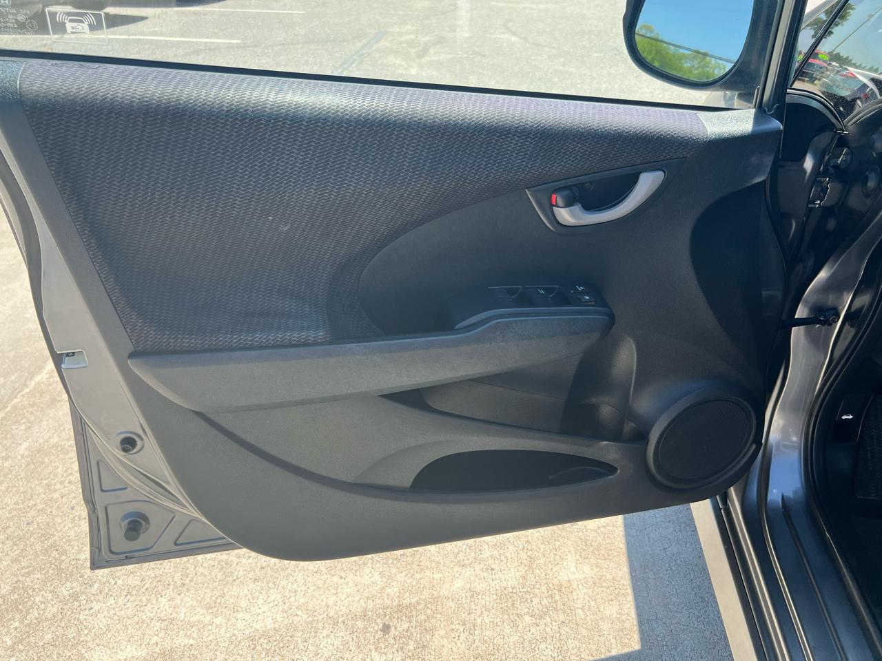 Honda Fit Sport 5-Speed AT 2012