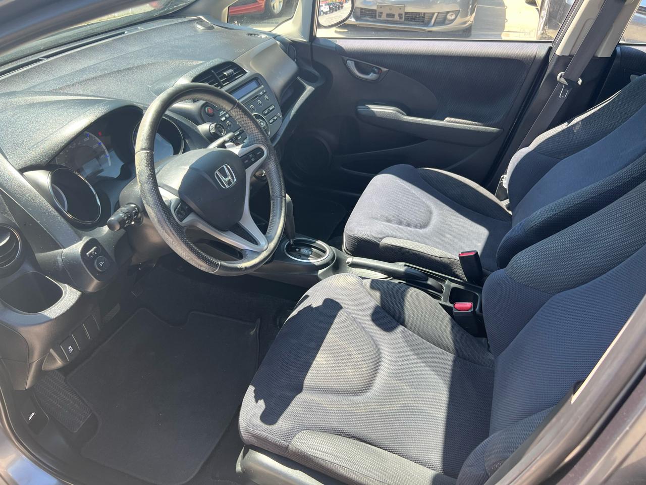 Honda Fit Sport 5-Speed AT 2012