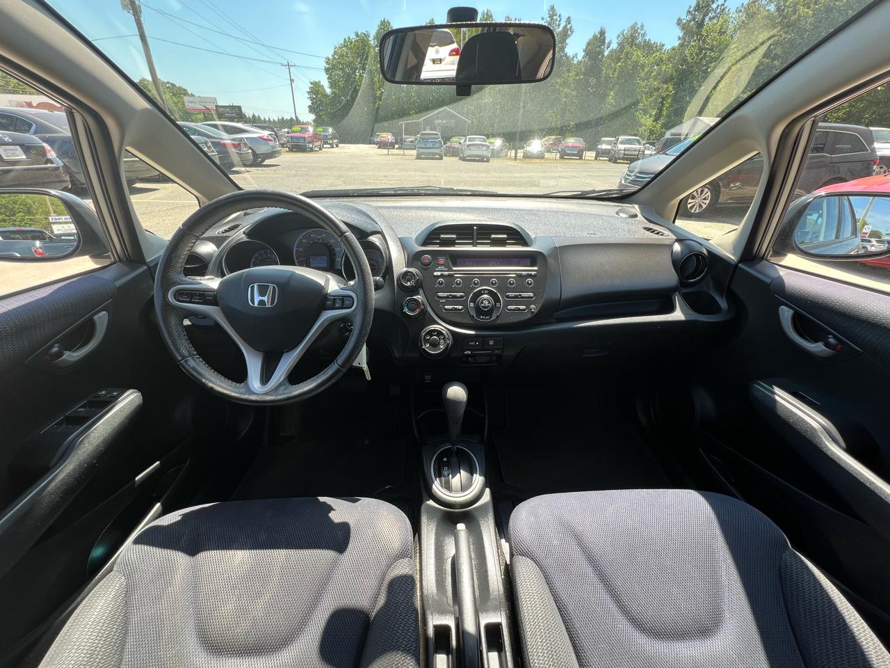 Honda Fit Sport 5-Speed AT 2012