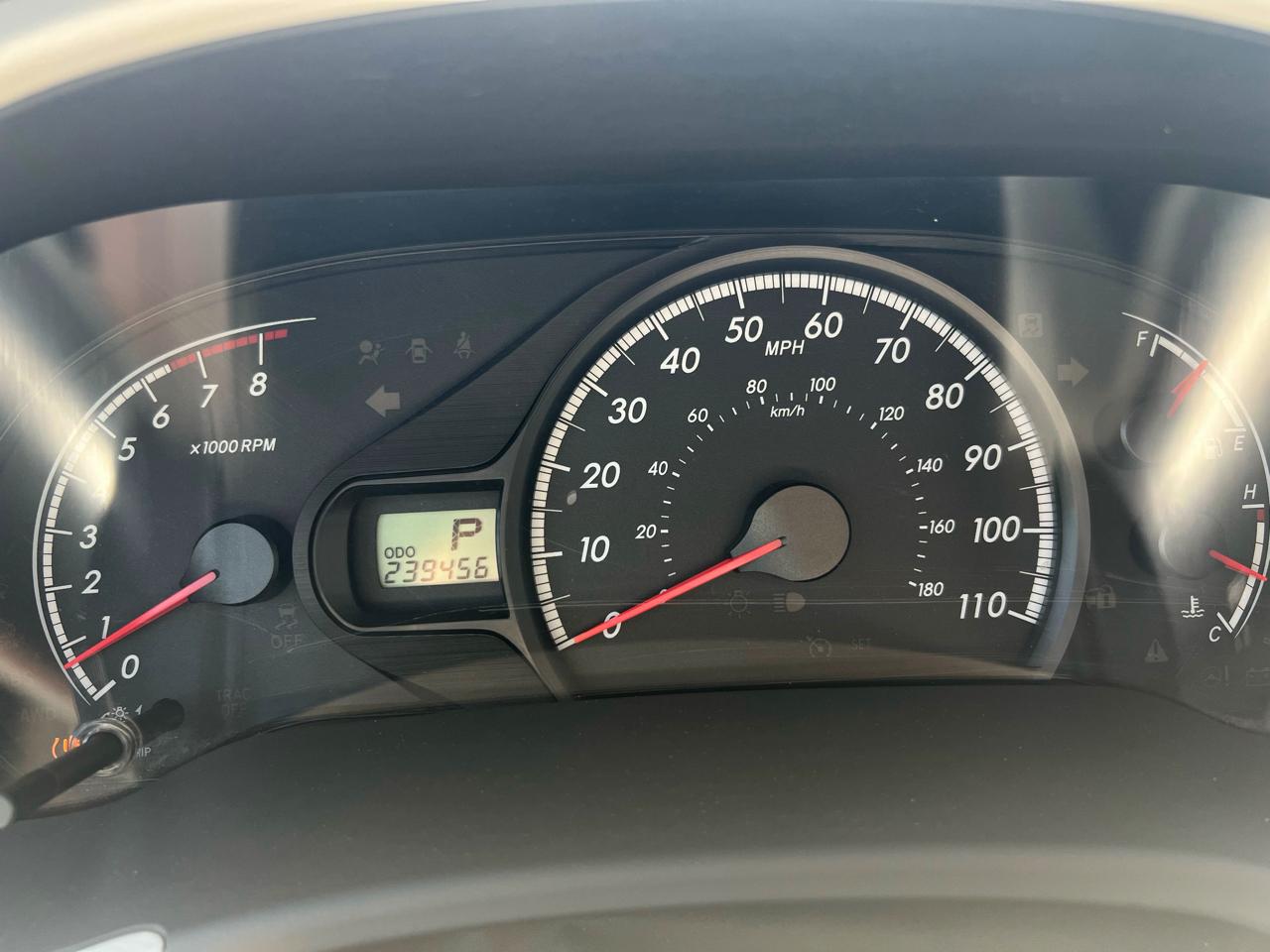 Toyota Sienna LE FWD 8-Passenger V6 2012