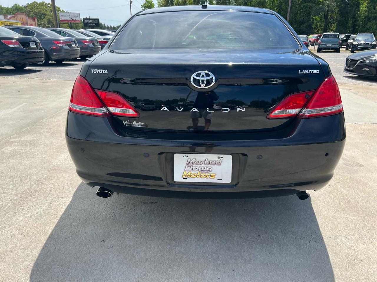 Toyota Avalon Limited 2010