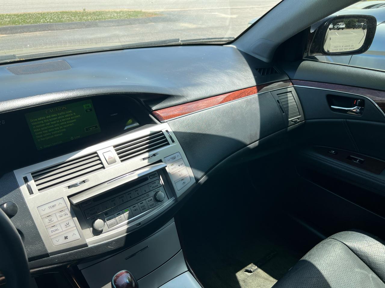 Toyota Avalon Limited 2010