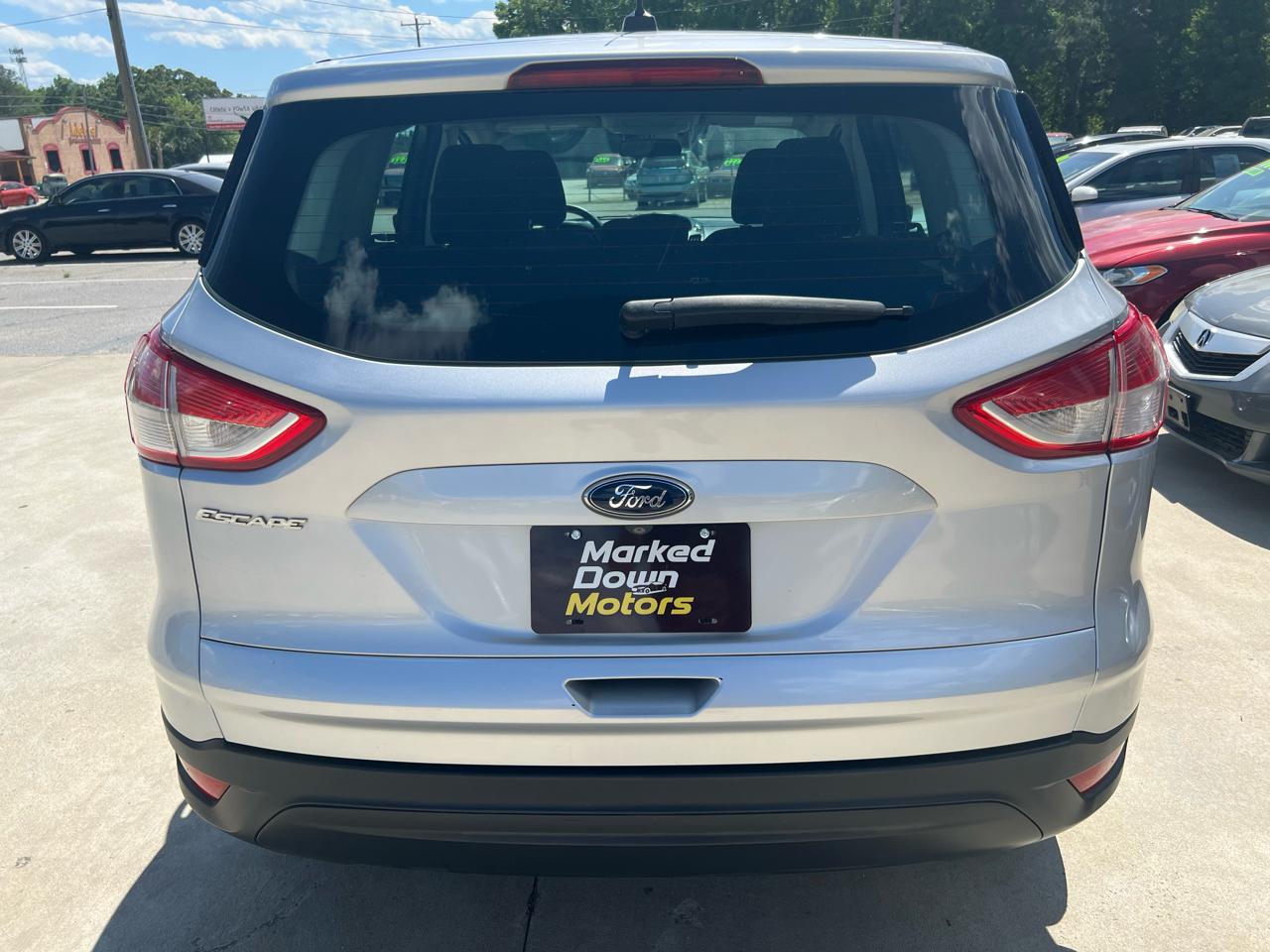 Ford Escape S FWD 2015