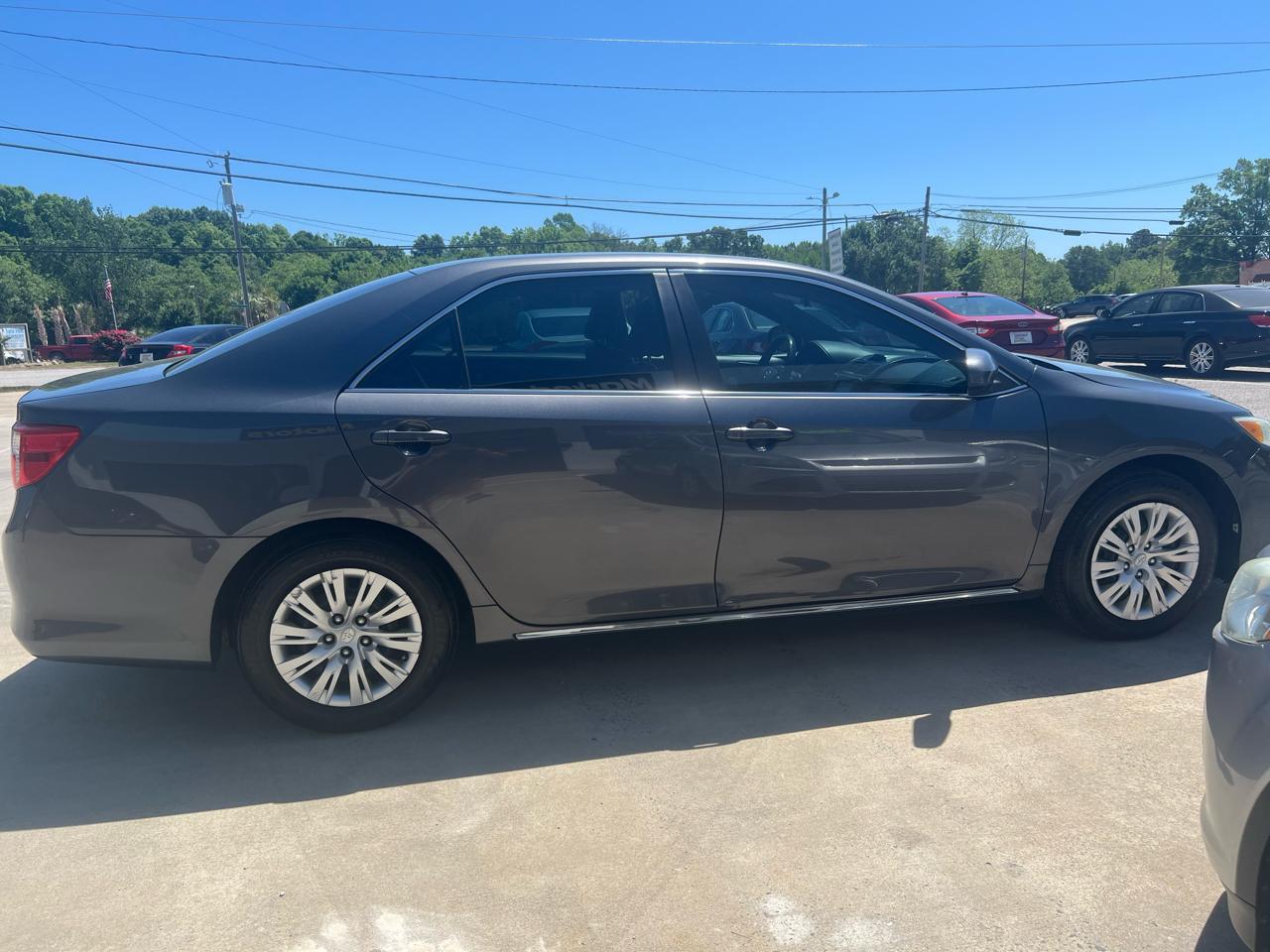 Toyota Camry LE 2013