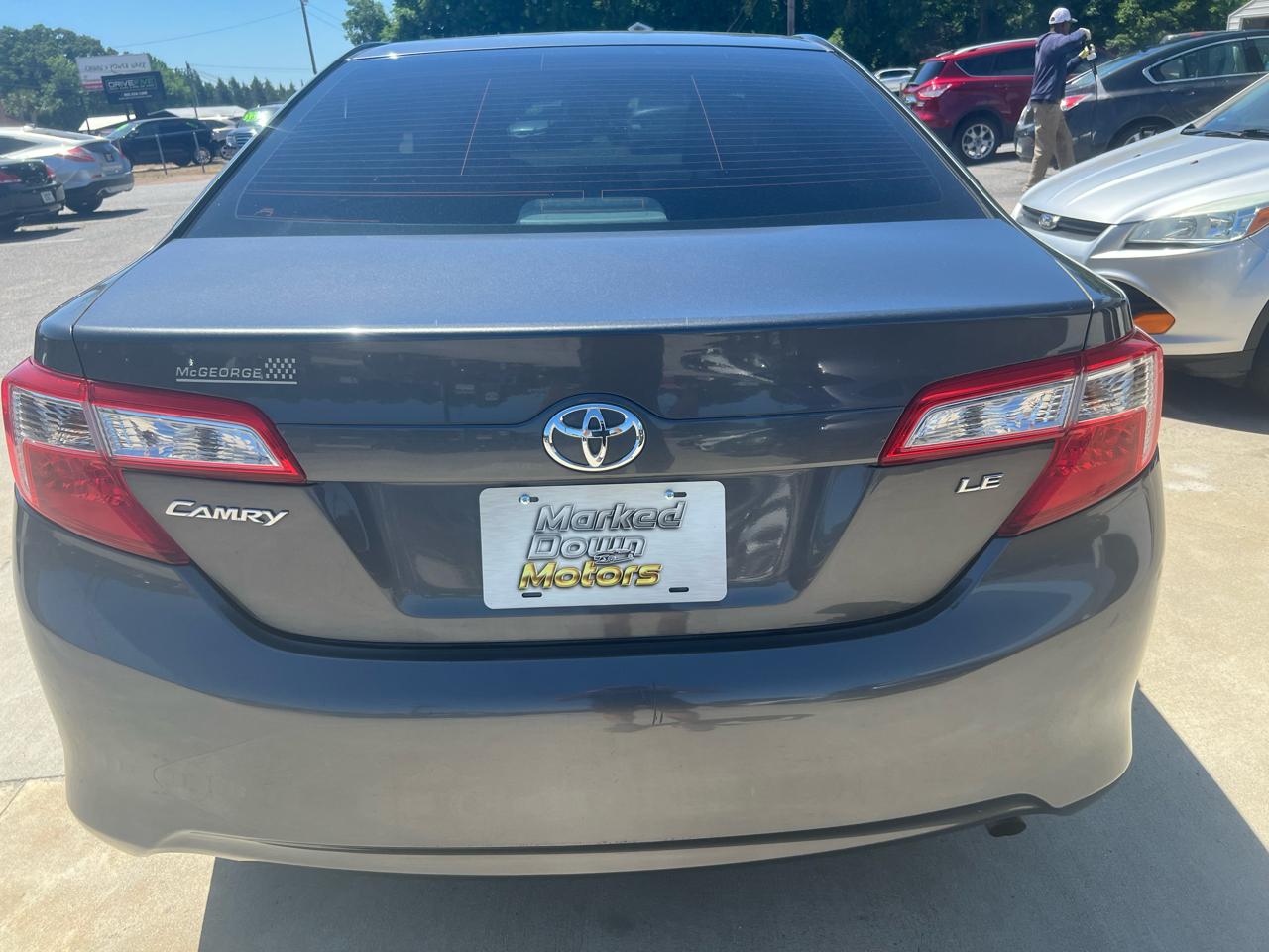 Toyota Camry LE 2013