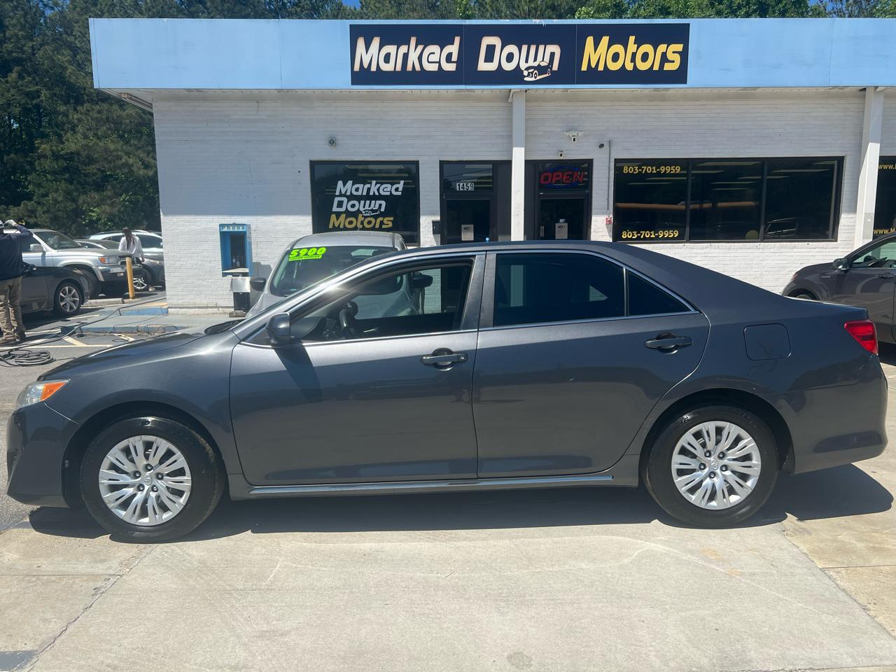 Toyota Camry LE 2013