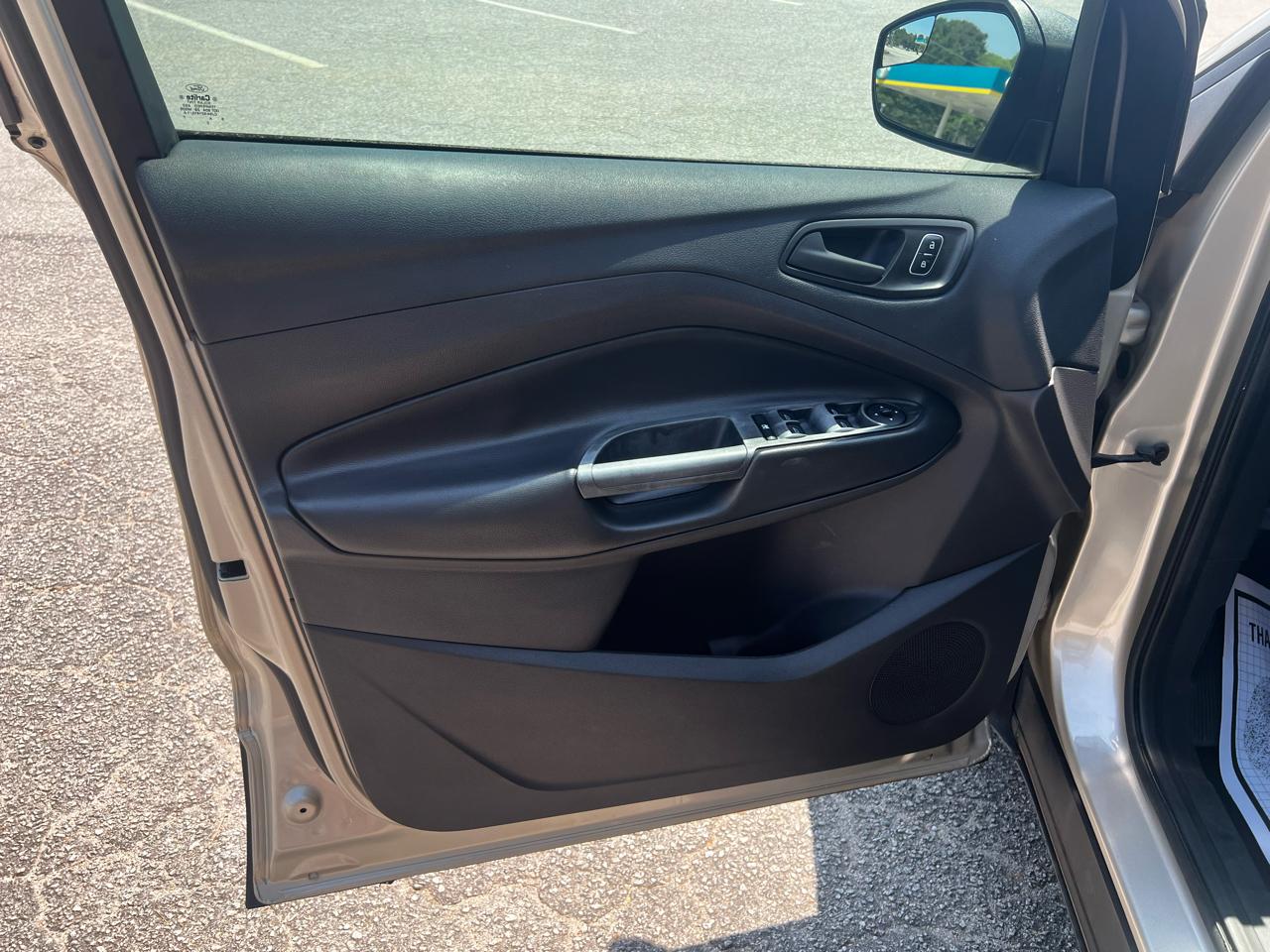 Ford Escape S FWD 2017