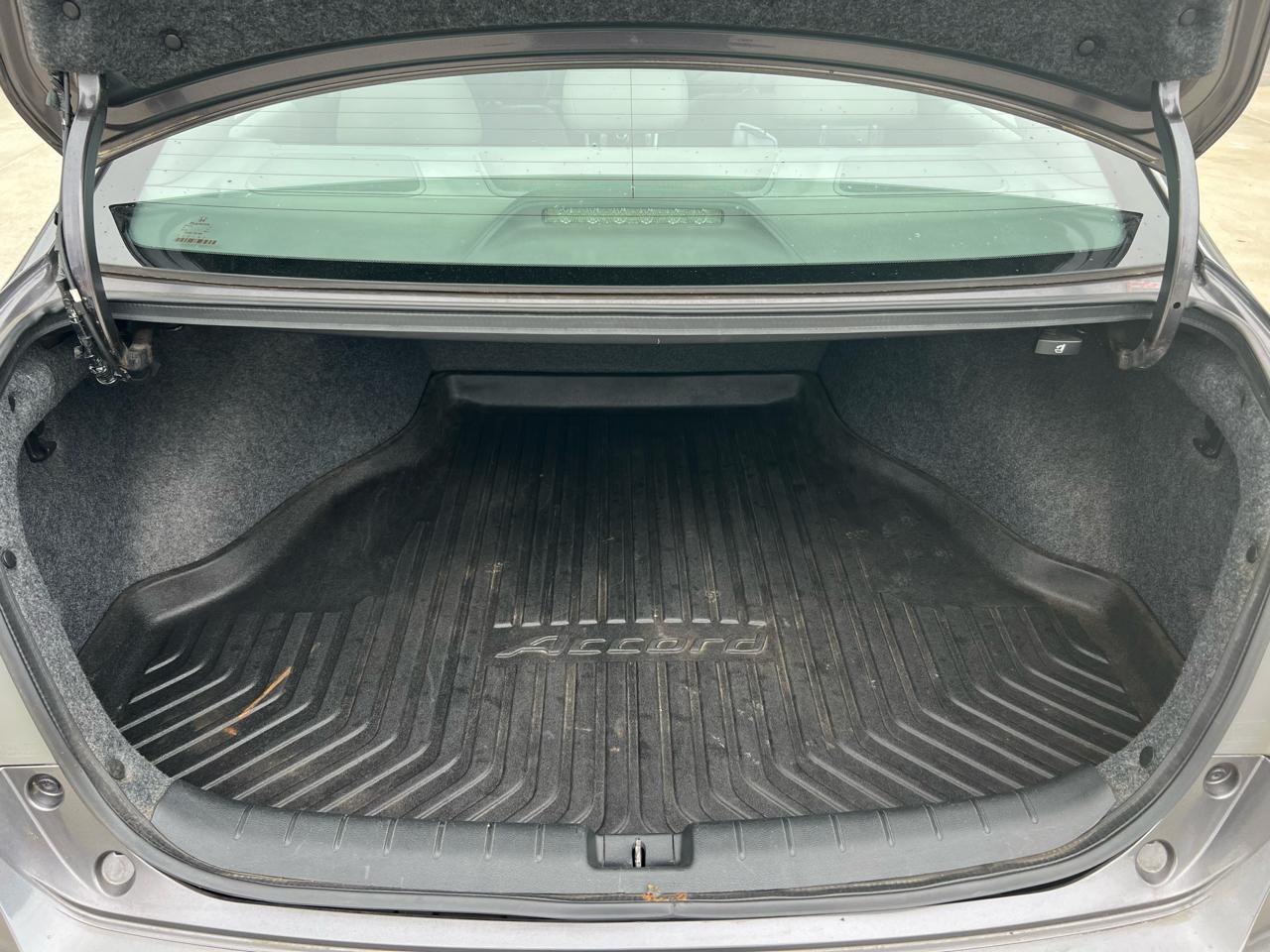 Honda Accord EX-L V6 Sedan AT 2013