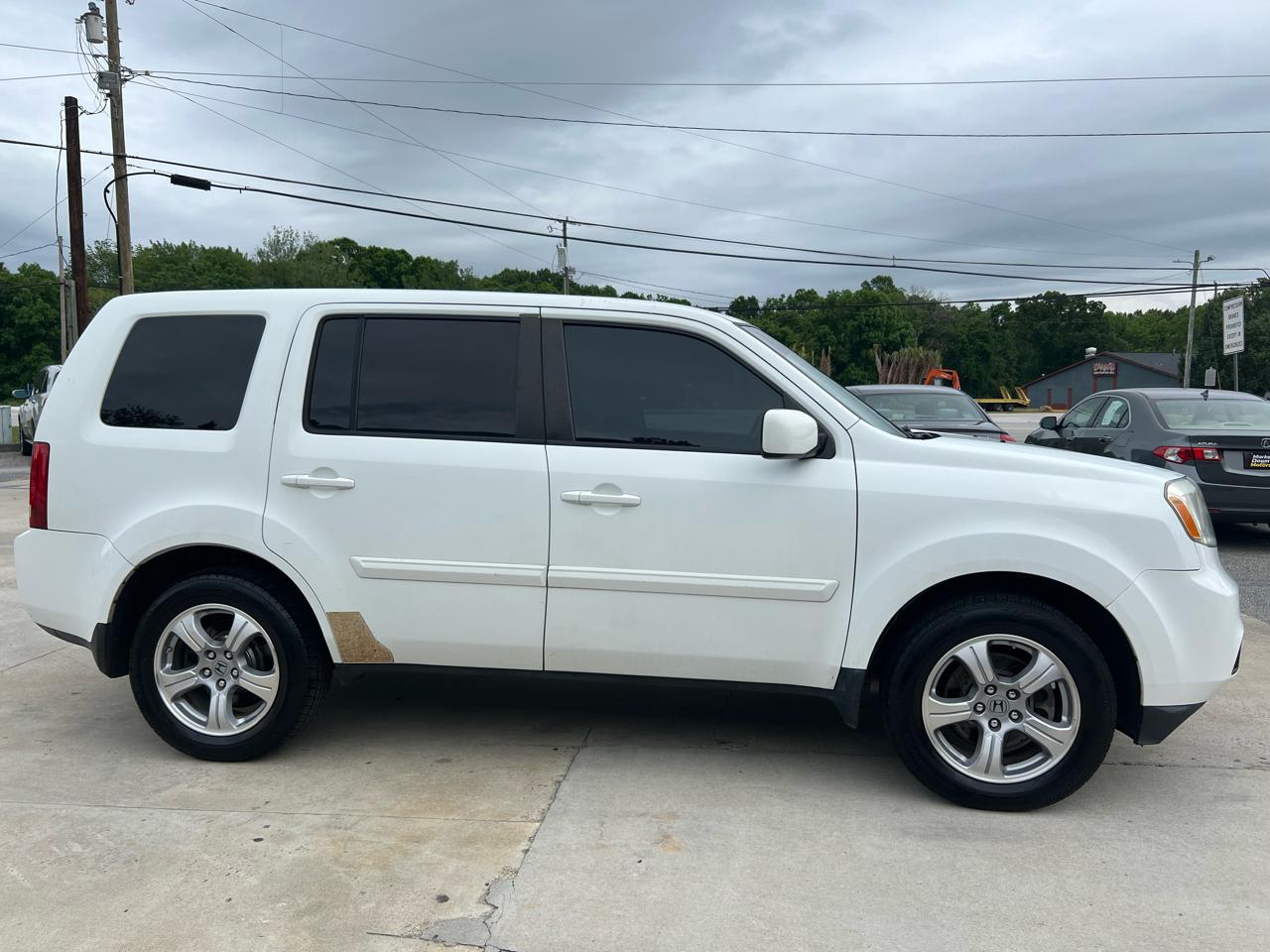 Honda Pilot EX-L 2WD 5-Spd AT with DVD 2013