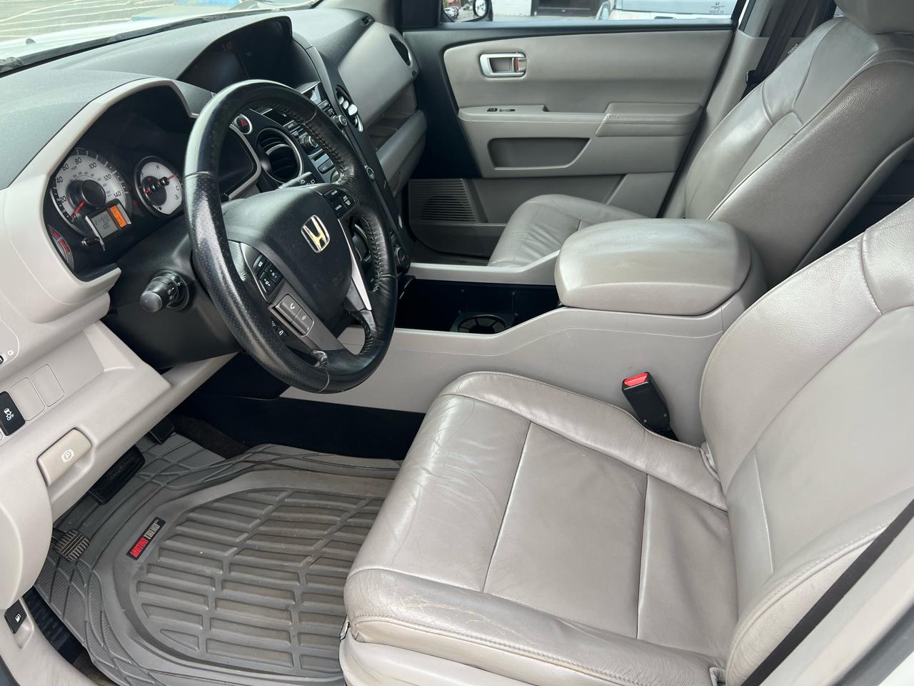 Honda Pilot EX-L 2WD 5-Spd AT with DVD 2013