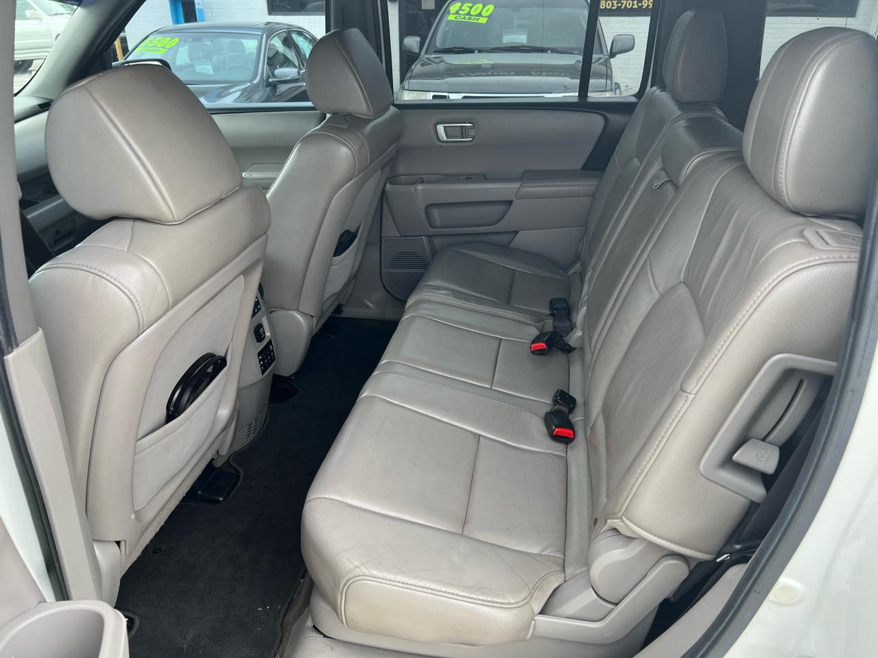 Honda Pilot EX-L 2WD 5-Spd AT with DVD 2013