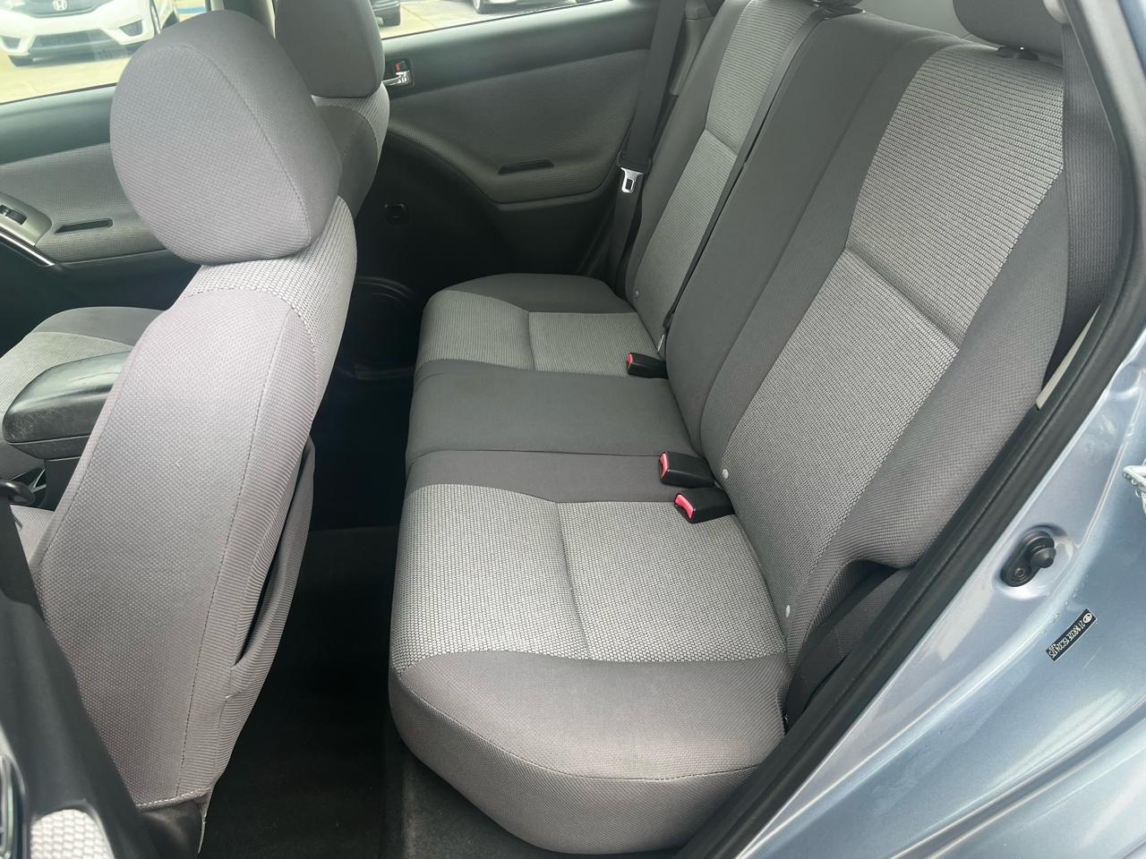 Toyota Matrix XR 2WD 2005
