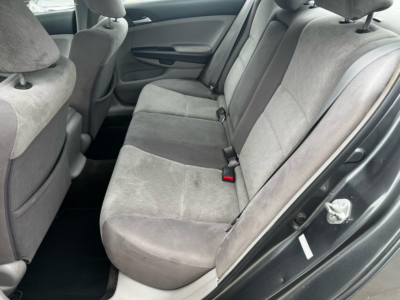 Honda Accord LX sedan AT 2009