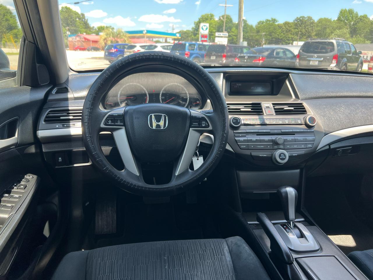 Honda Accord LX-P Sedan AT 2012