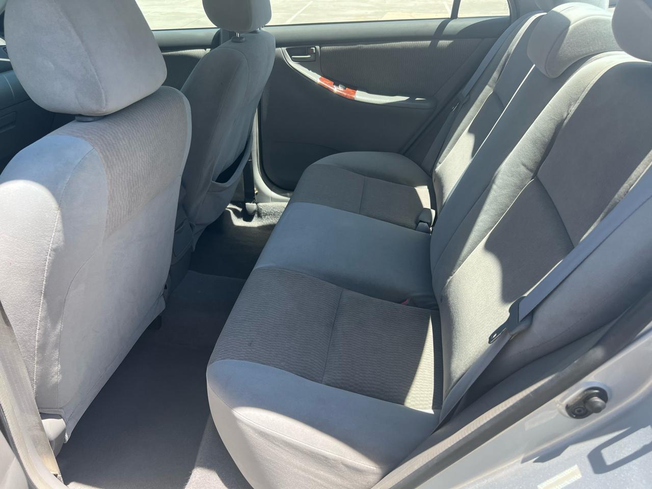 Toyota Corolla LE 2007