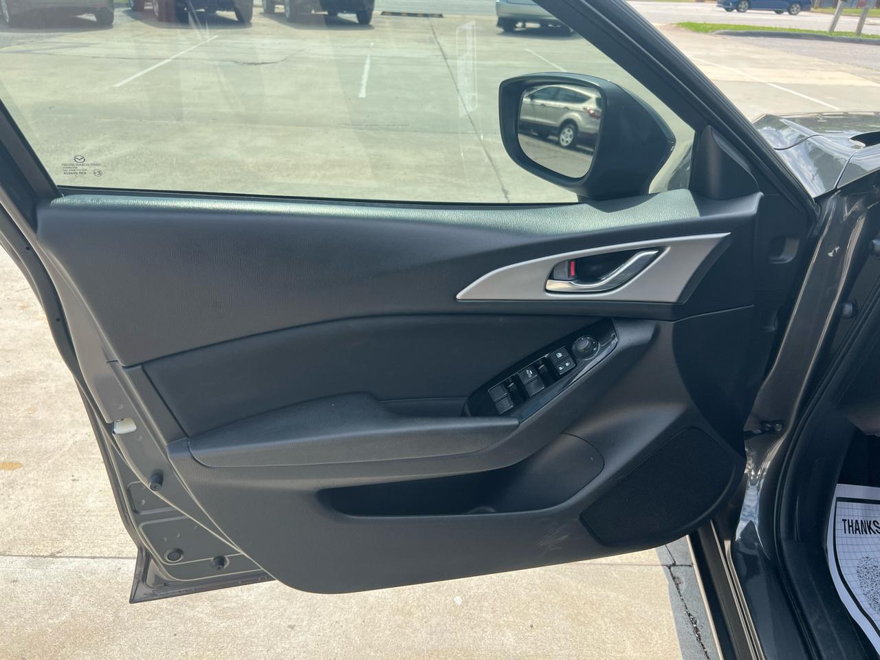 Mazda MAZDA3 i Sport AT 4-Door 2017