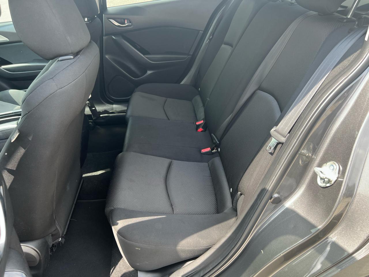 Mazda MAZDA3 i Sport AT 4-Door 2017